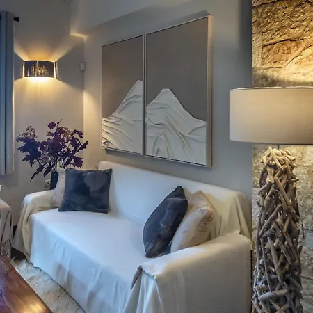 The Mountain House In Parnassus