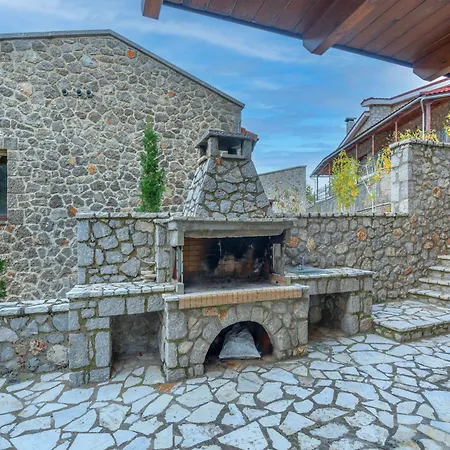 Daire The Mountain House In Parnassus Eptálofos